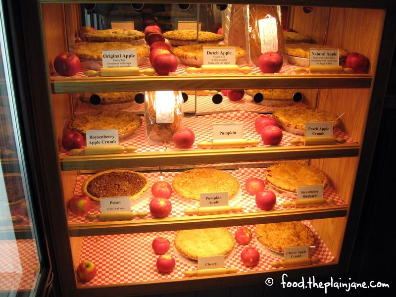 California Road Trip Foods Worth Every Stop - Decor Hint Julian Apple Pie