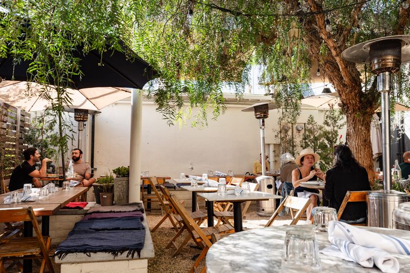 Italian Restaurants In Los Angeles Everyone Should Try - Decor Hint Massilia