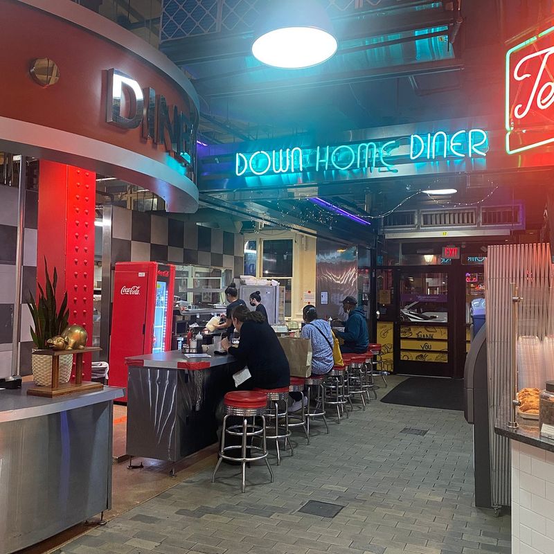 Pennsylvania Soul Food Restaurants Locals Can't Get Enough Of - Decor Hint Down Home Diner