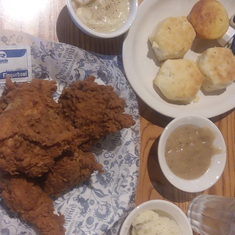 10 Pennsylvania Restaurants Perfecting The Southern-Style Catfish Fry - Decor Hint Cracker Barrel Old Country Store