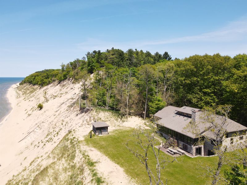 Lake Michigan Sunset Cliffside Cottage