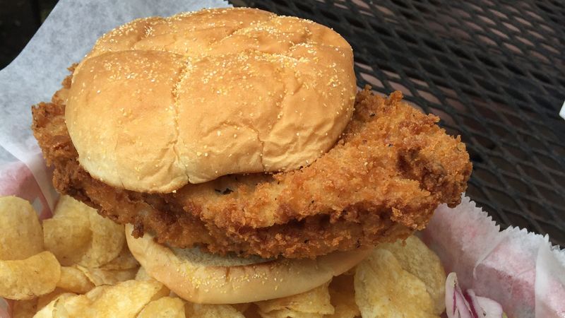 These Arizona Pork Tenderloin Sandwiches Are So Big, The Bun Doesn't Stand A Chance - Decor Hint Double Meat Madness