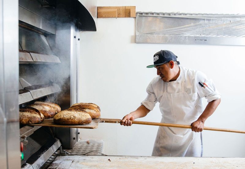 10 California Bakeries Where The Sourdough Alone Is Worth The Trip - Decor Hint Gjusta - Venice