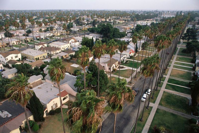 Los Angeles, CA: Hollywood Dreams, Homeowner Nightmares