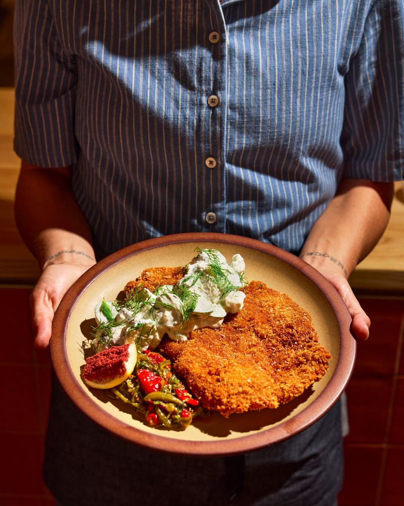 12 Restaurants Oregon Locals Keep Close To The Chest - Decor Hint Hayward