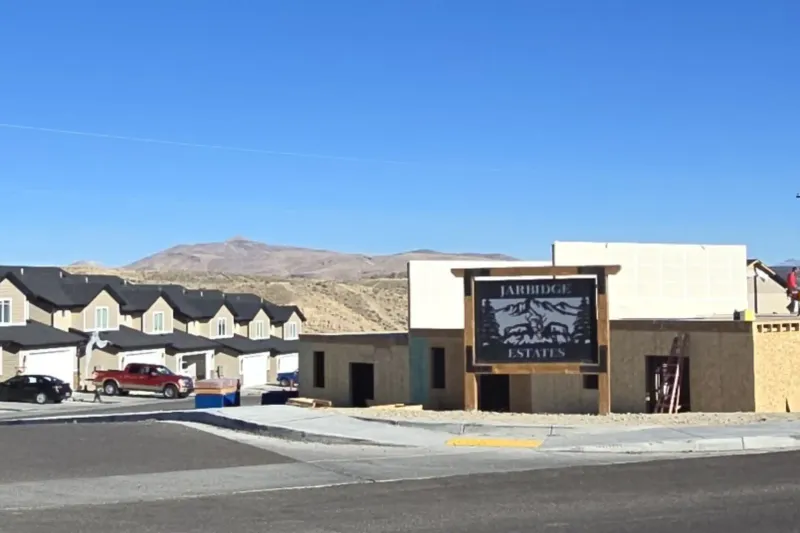 Elko Mining Town Rentals