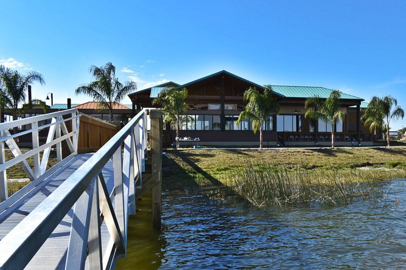 Where Flavor Meets The Lake: 19 Must-Try Florida Waterfront Restaurants - Decor Hint Lakehouse, Orlando