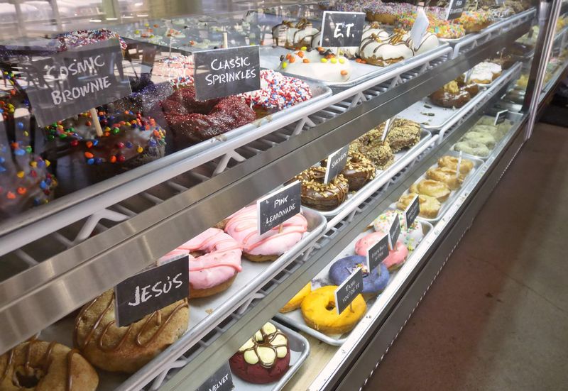 13 Arizona Donut Shops That Prove Perfection Comes Fried And Frosted - Decor Hint Hurts Donut Company