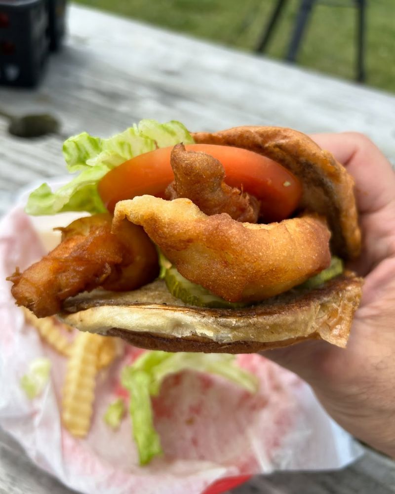 18 Timeless Ohio Country Recipes Loved By Generations - Decor Hint Lake Erie Perch Sandwich
