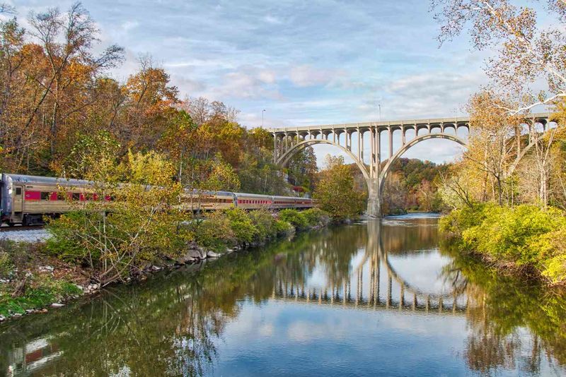 Fall Road Trips Across Ohio Packed With Family Fun And Scenic Views - Decor Hint Cuyahoga Valley National Park Loop