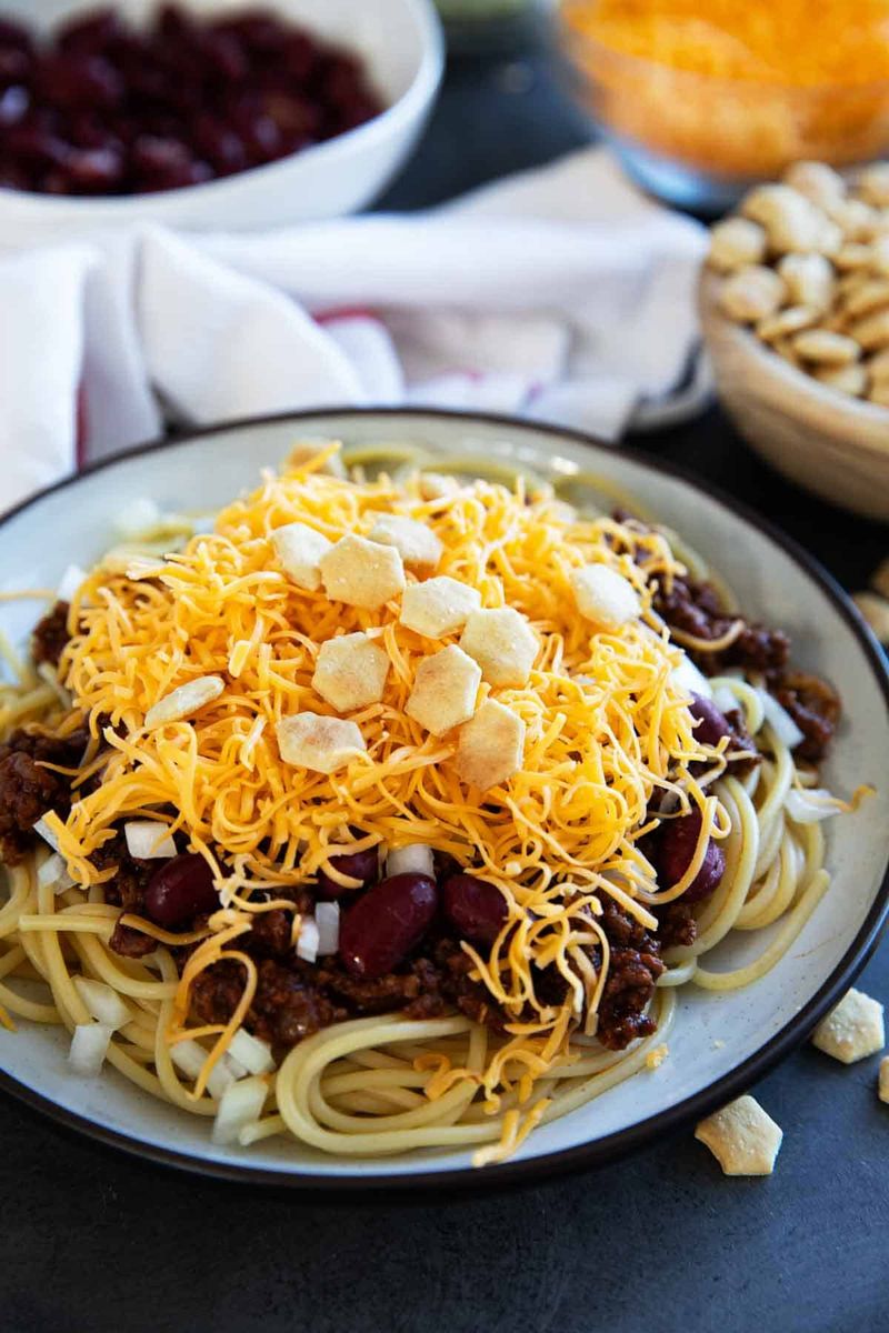 18 Timeless Ohio Country Recipes Loved By Generations - Decor Hint Cincinnati Chili