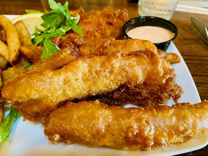 15 Beloved Ohio Fish Fry Restaurants Locals Can't Wait To Visit Each Year - Decor Hint Moosehead Saloon
