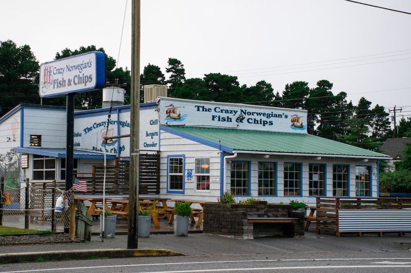 14 Must-Try Oregon Restaurants Locals Are Obsessed With - Decor Hint The Crazy Norwegian's Fish & Chips, Port Orford