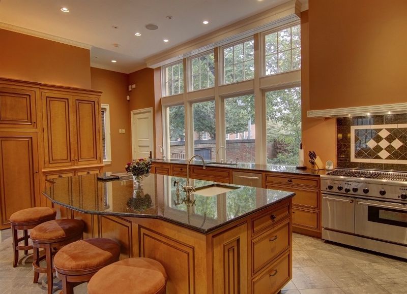 Georgia Home Designs That Could Drop In Value Faster Than You Expect - Decor Hint Homes With Outdated Kitchens Or Bathrooms