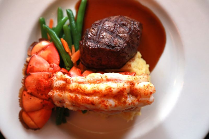 Don's Lighthouse Grille, Cleveland region