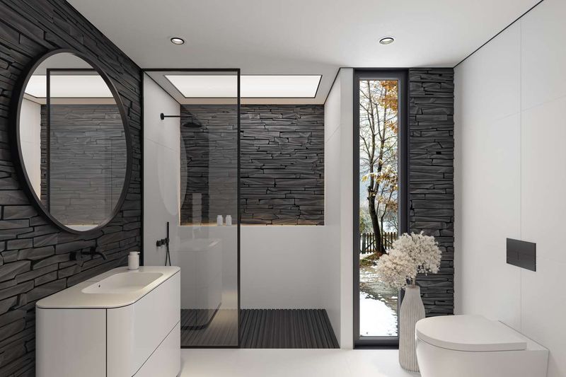 11 Florida Bathroom Remodels Homeowners Wish They'd Skipped - Decor Hint High-Tech Smart Bathroom