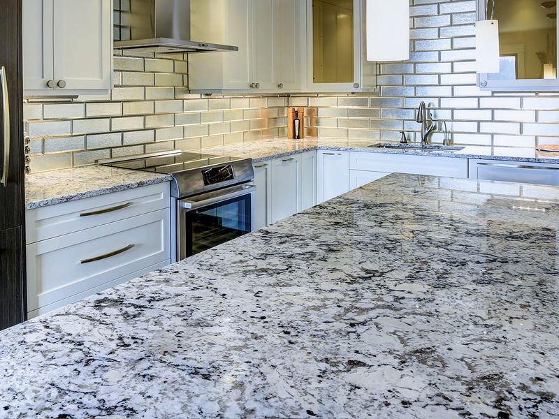 10 Kitchen Trends New Jersey Homeowners Are Moving Away From In 2025 - Decor Hint Granite Countertops