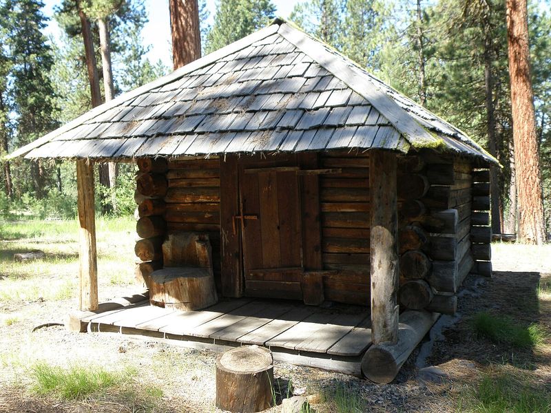 Oregon's Forest Hideaway With 360 Views And Endless Trails - Decor Hint Look-Out Cabins & Rental Stations In Malheur