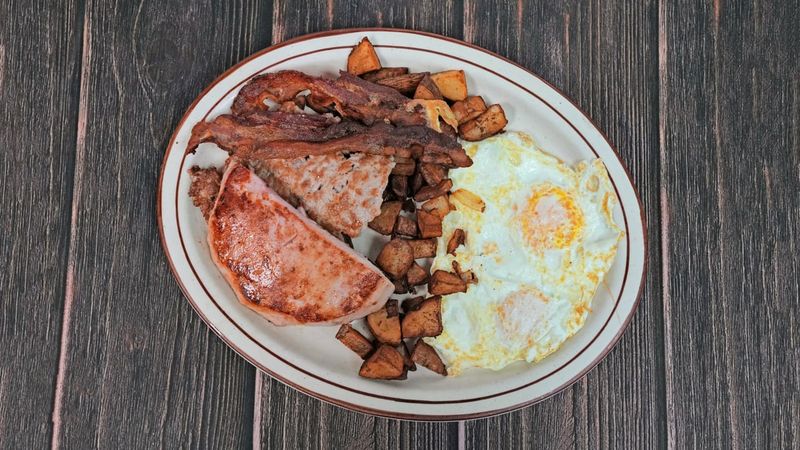 Signature Dish: 10-Oz Sirloin & Eggs
