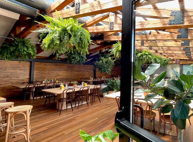 Bite Into THE Best: 14 Minnesota Restaurants You Can't Miss - Decor Hint Gai Noi, Minneapolis