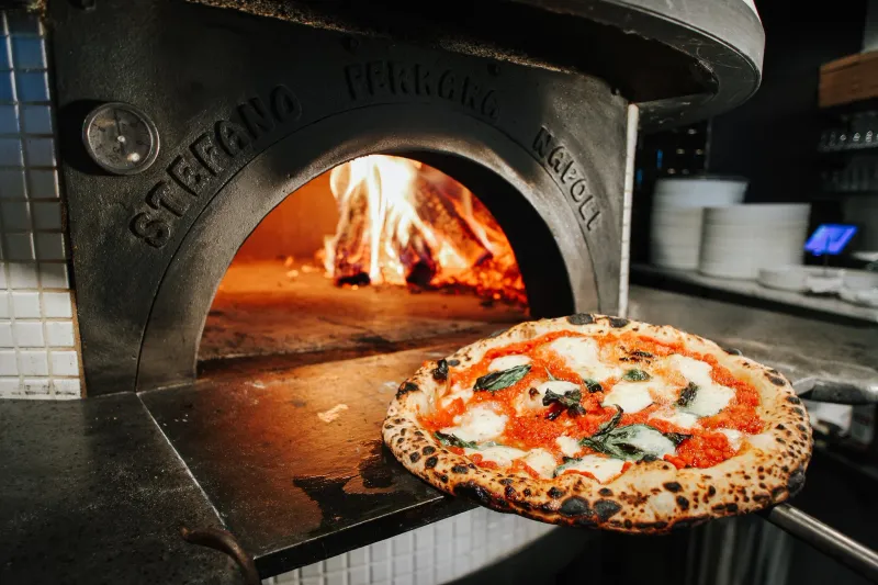Campania Pizzeria Napoletana
