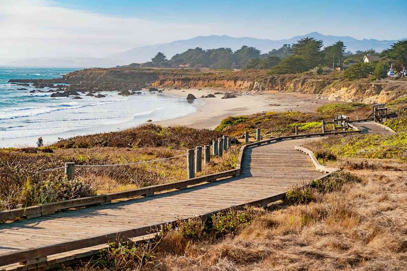 Coastal-Trail Cities In California Worth Visiting For Ocean Views - Decor Hint Cambria
