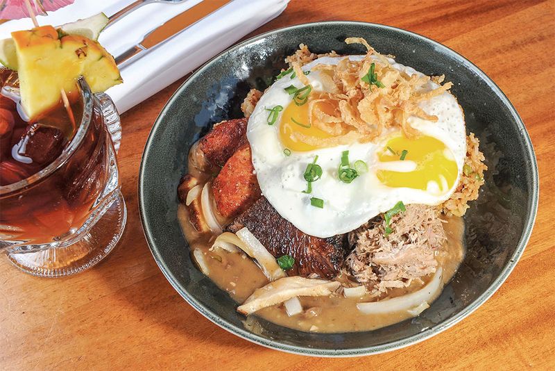 12 Hawaii Fish Fry Restaurants Bringing Island Flavor To A Midwest Classic - Decor Hint Hula Grill Waikiki