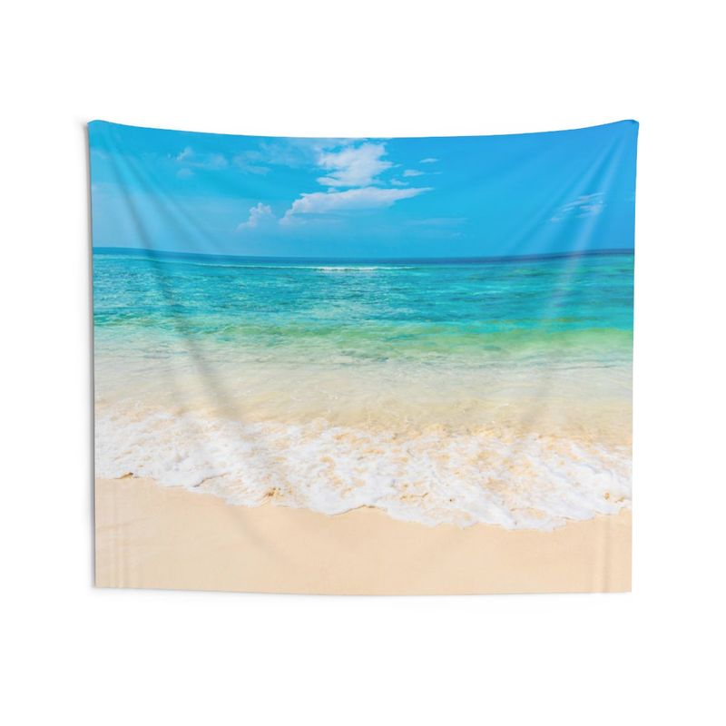12 Florida Home Décor Styles That Scream Tourist Not Timeless - Decor Hint Beach Towel Tapestries