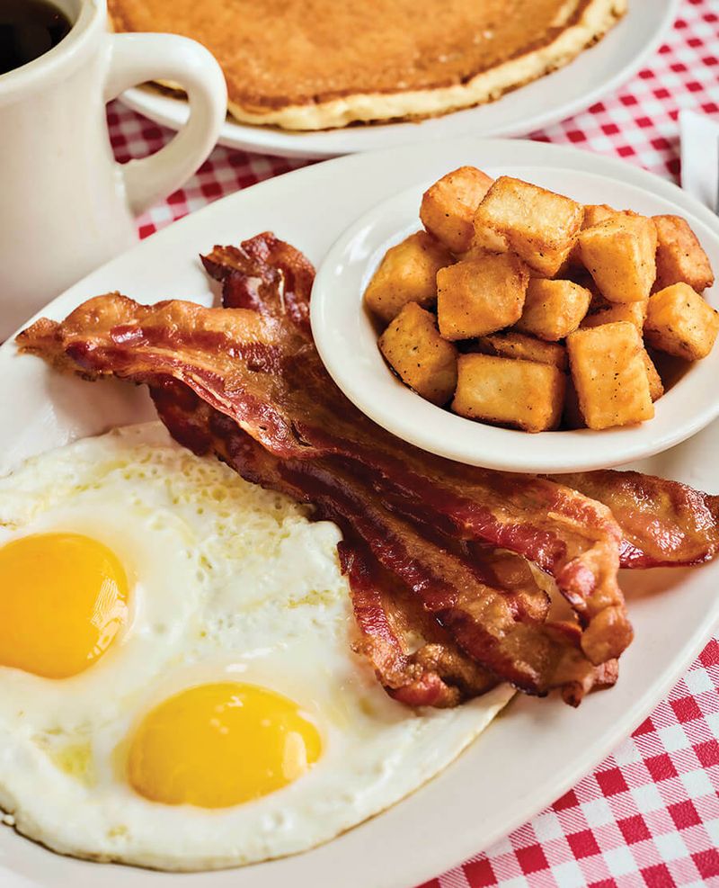 Barry's Café