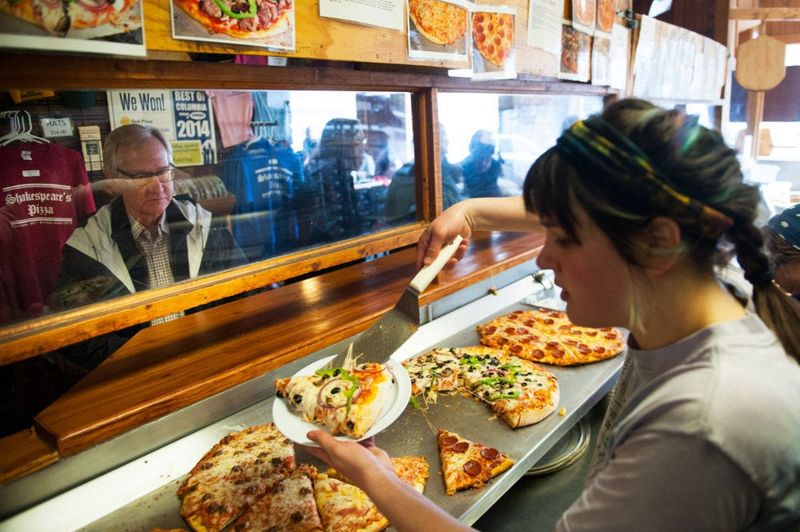 10 Missouri Dining Spots Locals Swear Are Worth Every Penny - Decor Hint Shakespeare's Pizza in Columbia