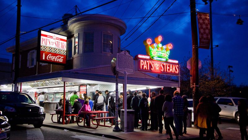 Philadelphia Restaurants That Deserve A Spot On Your Food List - Decor Hint Pat's King of Steaks