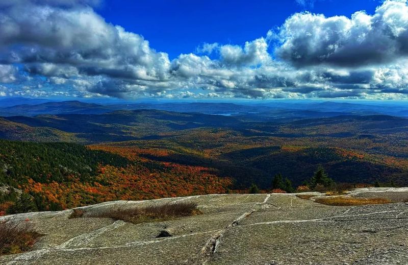 New Hampshire's Overlooked State Park Hides Epic Trails And Unforgettable Mountain Views - Decor Hint Proximity To Cities: Boston, Manchester & Beyond