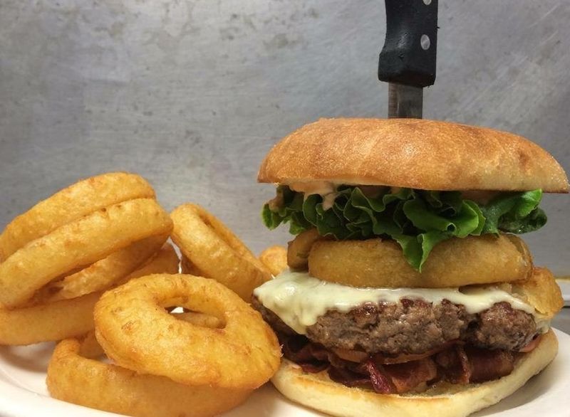 18 Pennsylvania Chicken-Fried Steaks Made The Old-Fashioned Way - Decor Hint Knight & Day Diner - Lancaster (Lititz Pike)