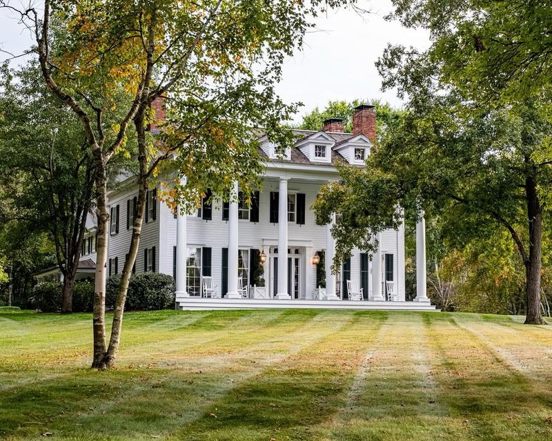 Westchester & Hudson Valley Historic Colonials