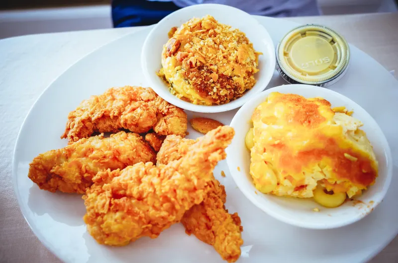 Georgia Soul Food Restaurants That Feel Like A Sunday Dinner At Grandma's - Decor Hint Mary Mac's Tea Room