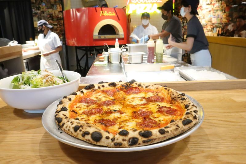12 Classic New York Pizza Spots That Break the Rules No Slices Here - Decor Hint Roberta's