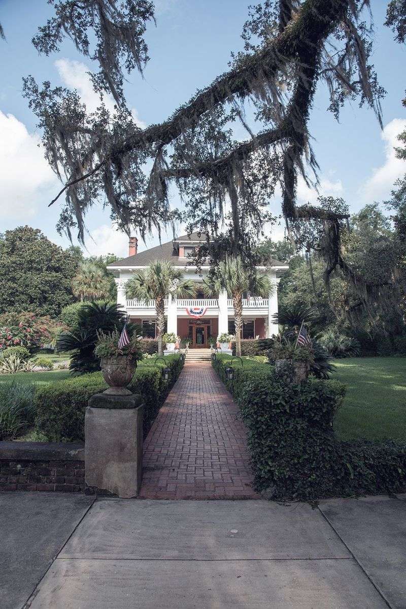 Herlong Mansion Historic Inn