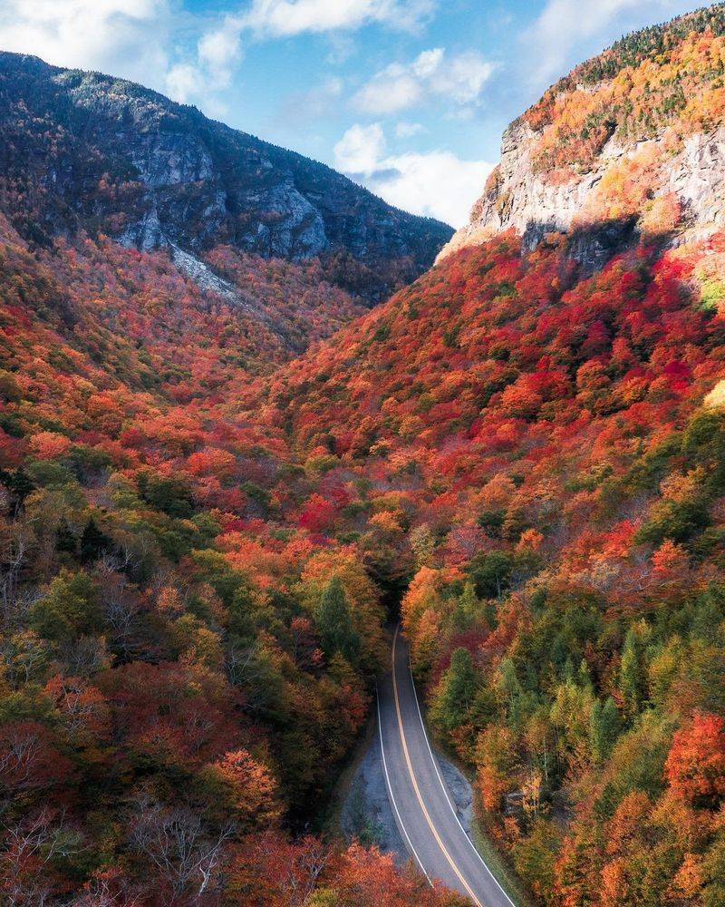 Peaceful Fall Getaways In Vermont Where You Can Actually Enjoy The Colors - Decor Hint Smugglers' Notch State Park