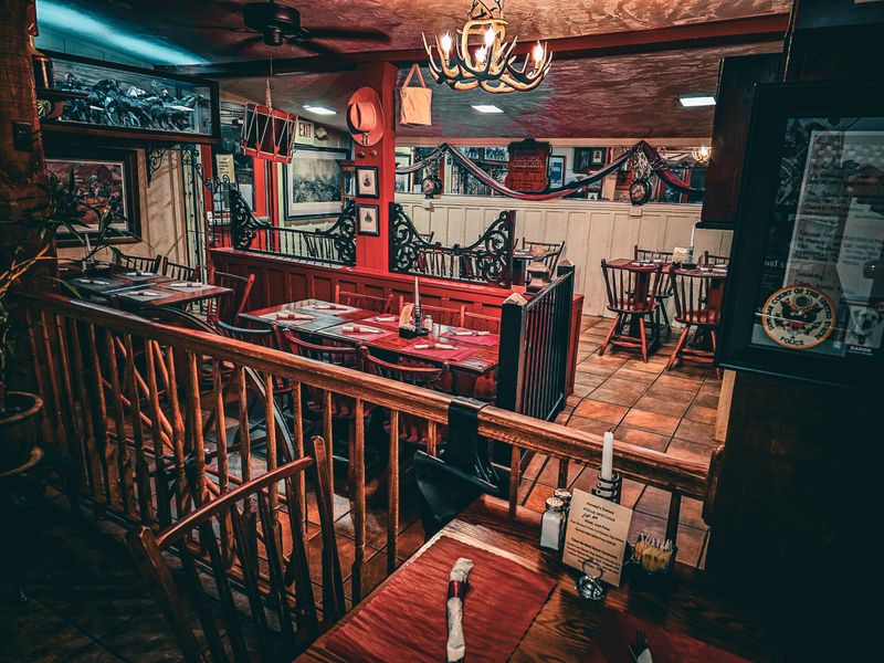 The Farnsworth House Inn