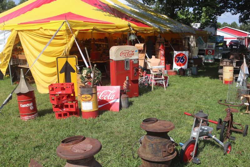 People Drive From All Over Kentucky For The Antique Dressers At This Giant Yard Sale - Decor Hint The Ultimate Treasure Hunt Across America
