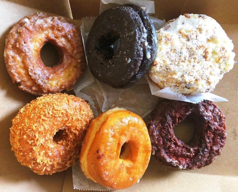 Peter Pan Donut & Pastry Shop (Greenpoint, Brooklyn)