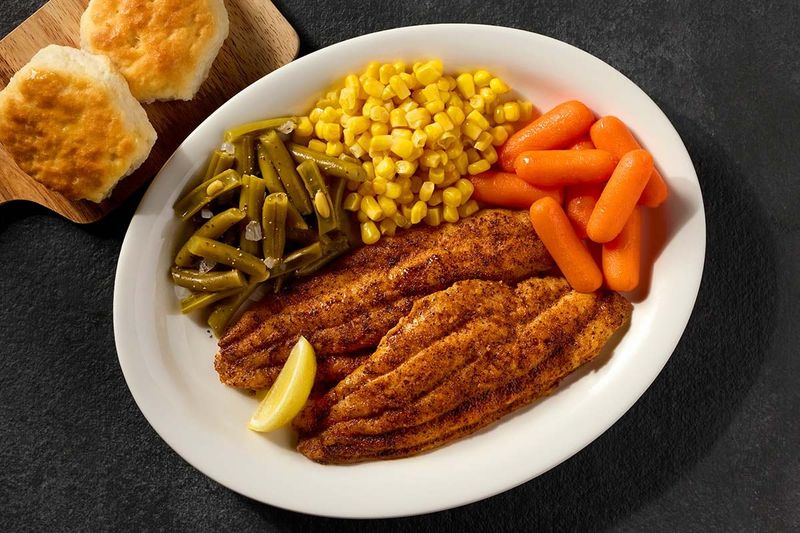 11 New Mexico Restaurants Frying Up Catfish With A Local Twist - Decor Hint Cracker Barrel Old Country Store - Las Cruces
