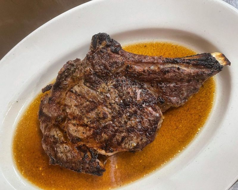 20 Illinois Small-Town Dining Destinations That Delight Every Time - Decor Hint Log Cabin Steakhouse, Galena