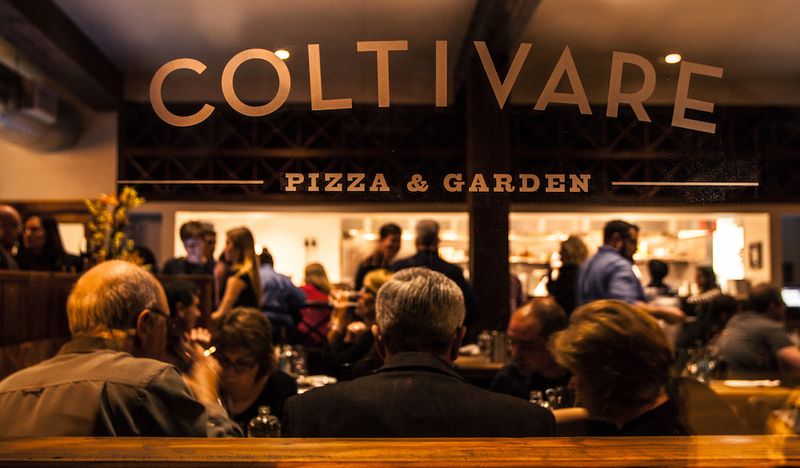 Houston Restaurants Perfect For Dining Solo - Decor Hint Coltivare Pizza & Garden