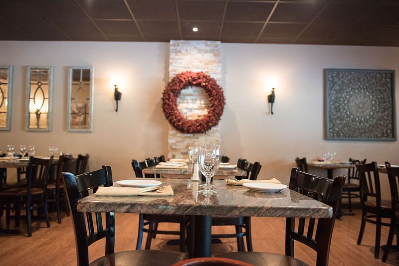 Pennsylvania Eateries Locals Simply Don't Like To Share - Decor Hint Fellini Cafe, West Chester