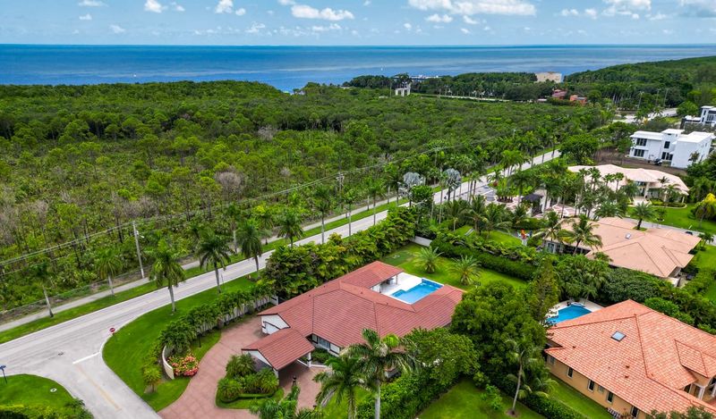 Discover Florida's 50 Most Elite Suburbs, Miami Takes The Lead - Decor Hint Palmetto Bay (Miami area)