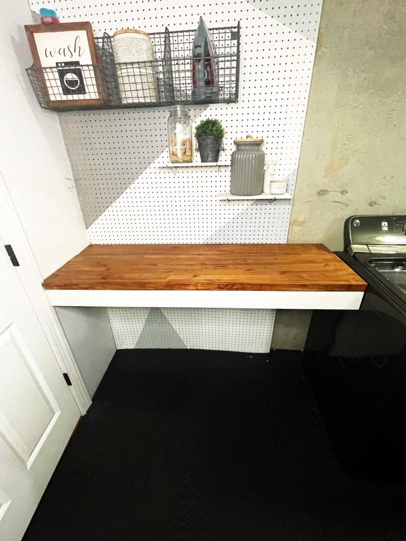 Floating Countertops