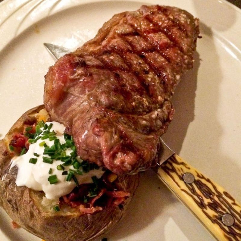 The Mint Bar and Grill