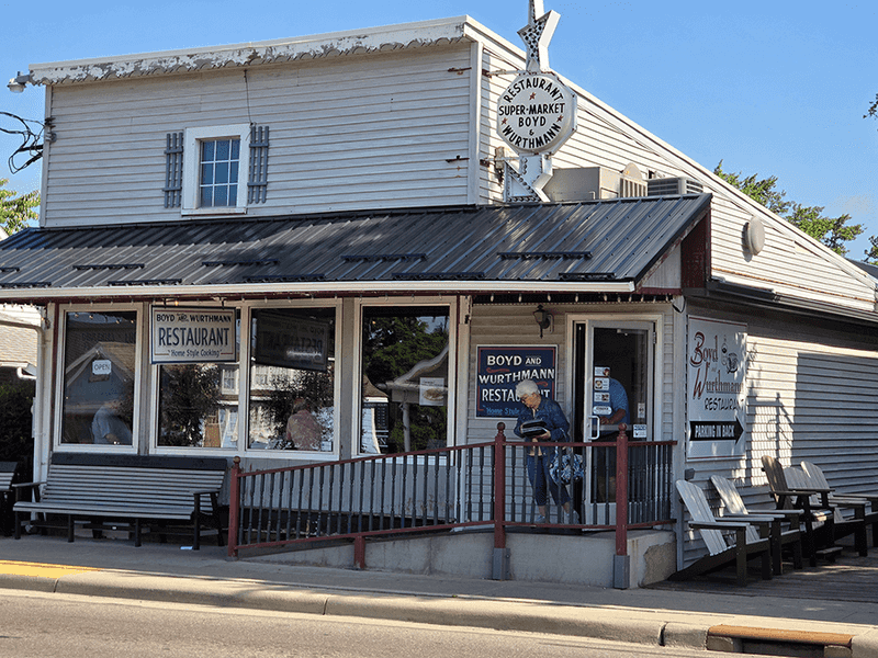 11 Ohio All-You-Can-Eat Buffets Serving Hearty Midwestern Flavor - Decor Hint Boyd and Wurthmann Restaurant in Berlin