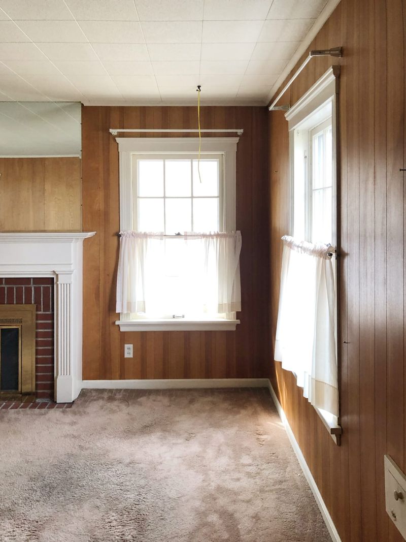 Living Room Styles Colorado Homes Are Leaving In the Past - Decor Hint Dark Wood Paneling